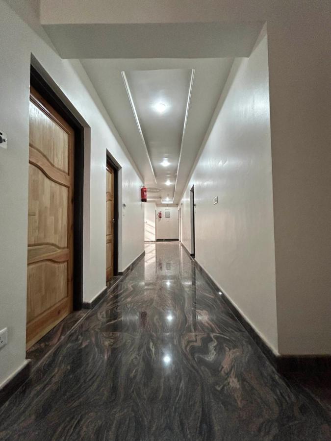 Fair Mount, Airport Road, Humhama Srinagar Hotel Ngoại thất bức ảnh