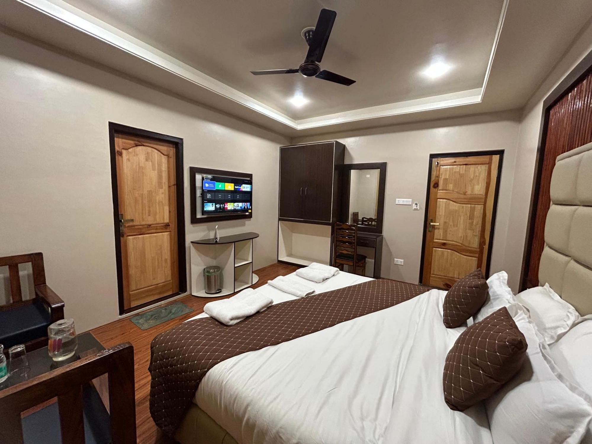 Fair Mount, Airport Road, Humhama Srinagar Hotel Ngoại thất bức ảnh
